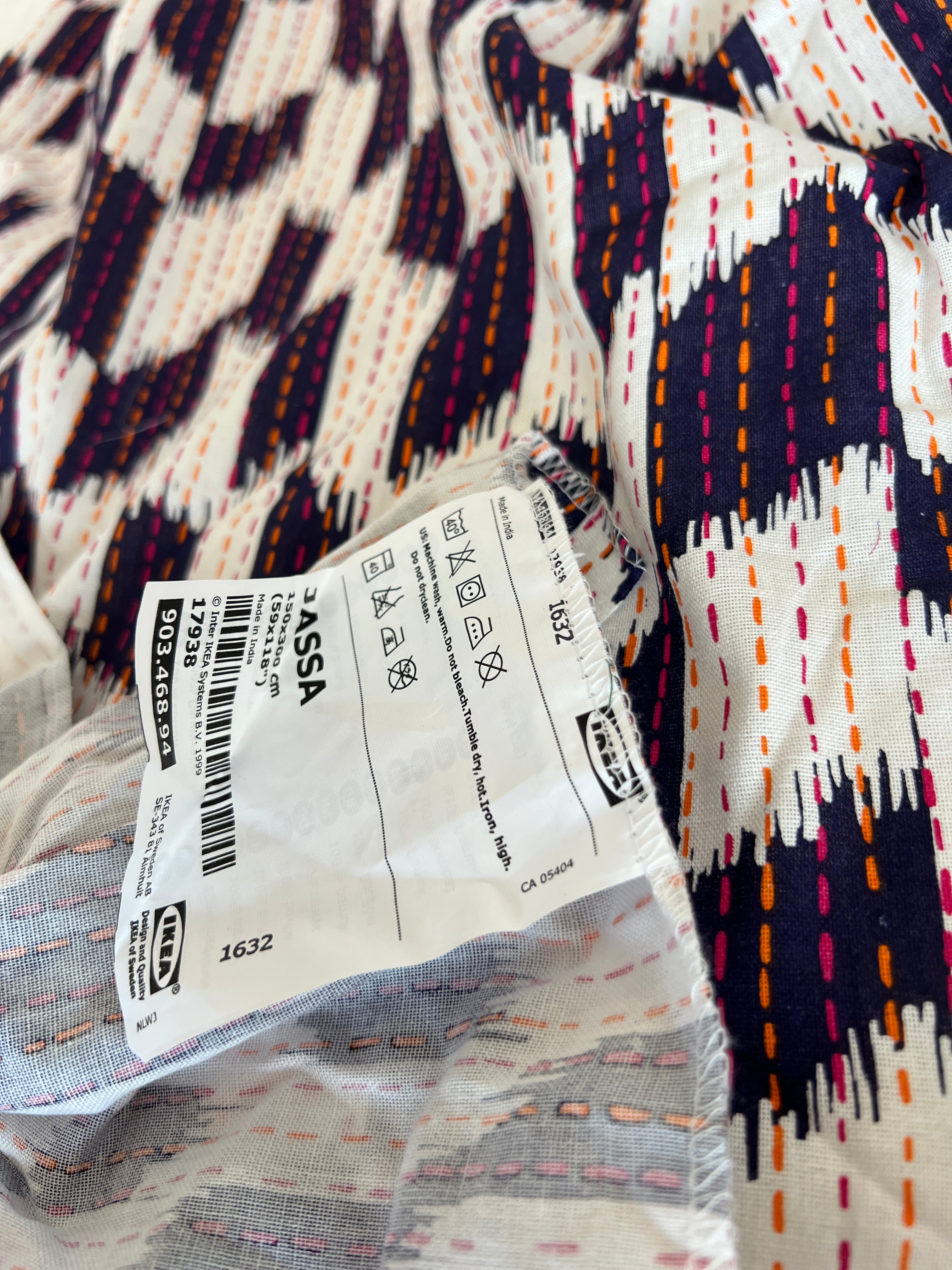 IKEA Jassa Fabric 3m x 1.5m - 100% Cotton - Ikat Geometric Stripped Pattern