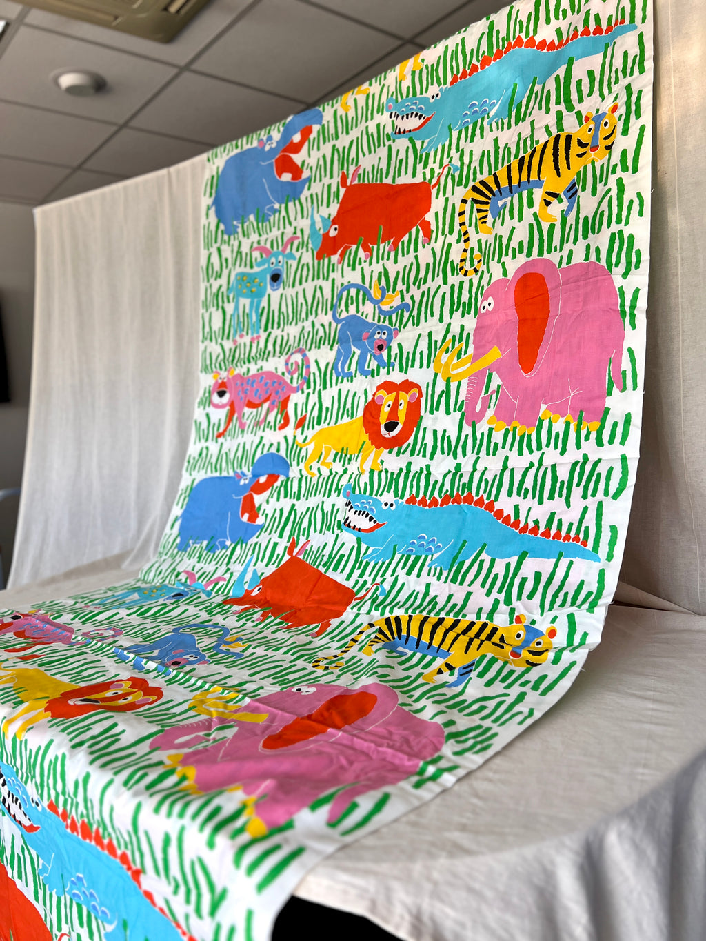 Animals Kids Print Furnishing Cotton Fabric - Kids Room - 2.5m x 1.25m