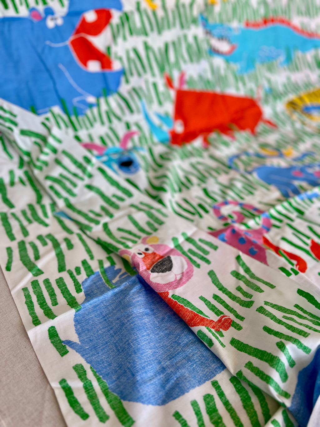 Animals Kids Print Furnishing Cotton Fabric - Kids Room - 2.5m x 1.25m