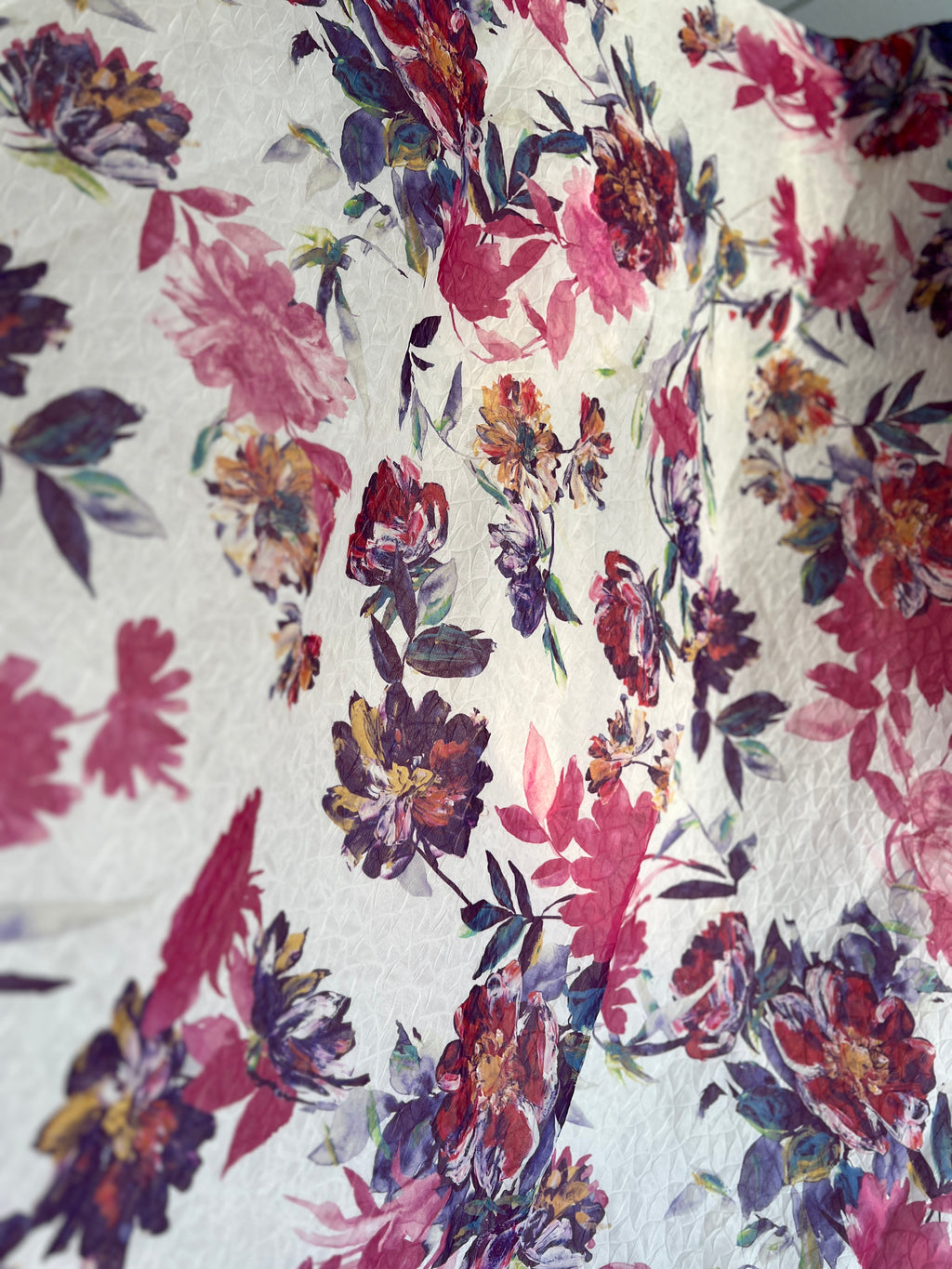 Floral Print Chiffon - Sheer Dressmaking Fabric- Made in Italy - 168 x 130 cm
