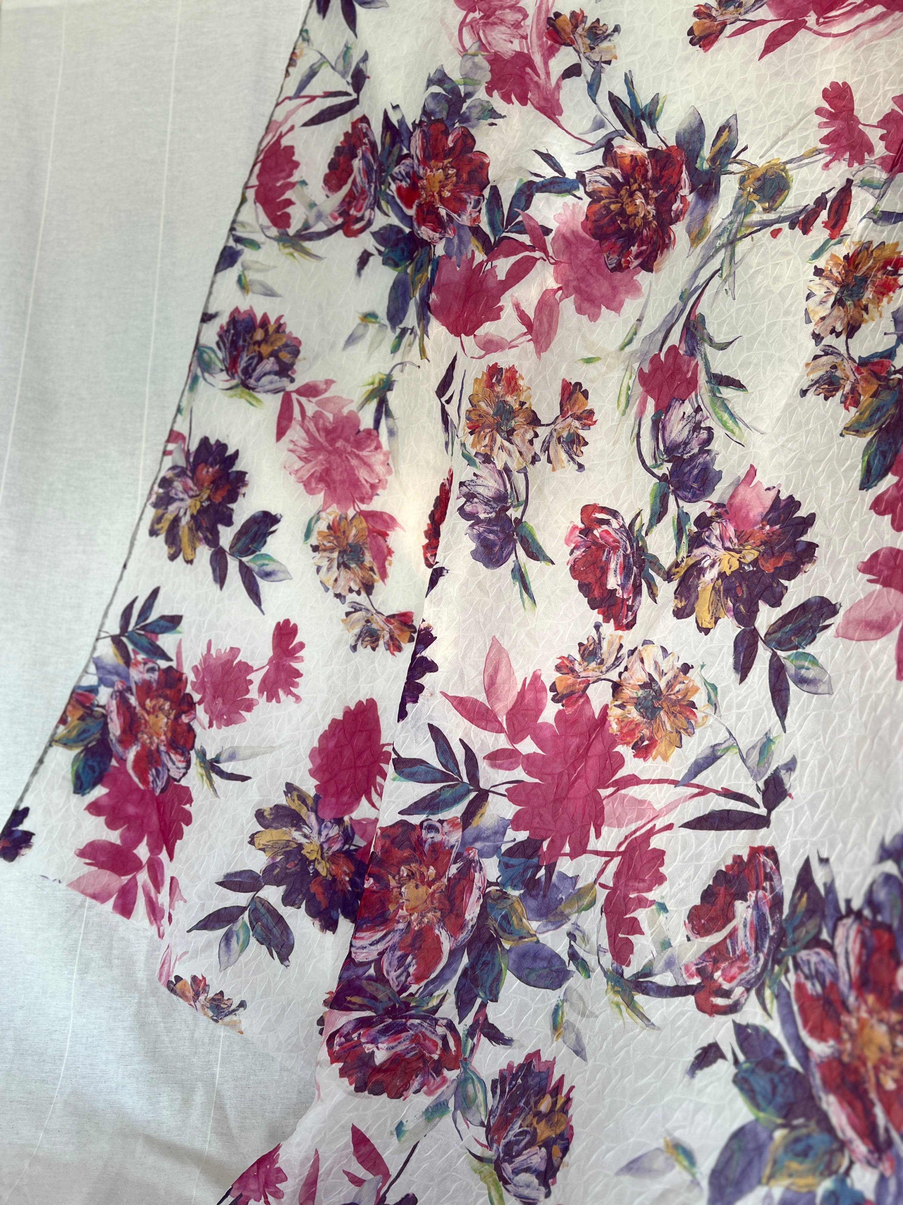 Floral Print Chiffon - Sheer Dressmaking Fabric- Made in Italy - 168 x 130 cm