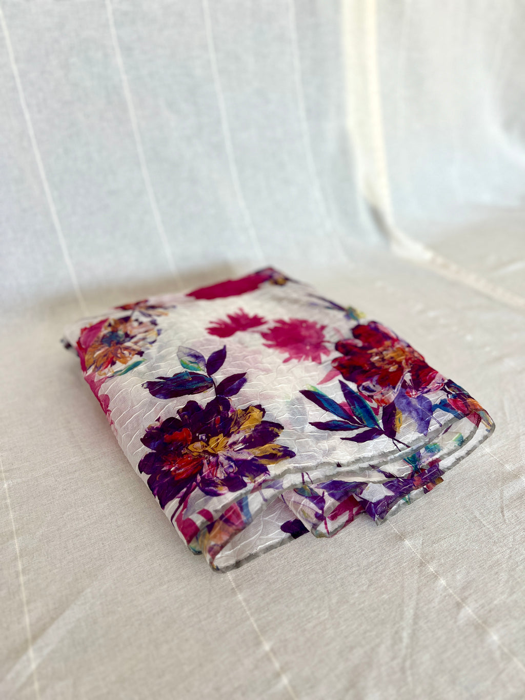 Floral Print Chiffon - Sheer Dressmaking Fabric- Made in Italy - 168 x 130 cm