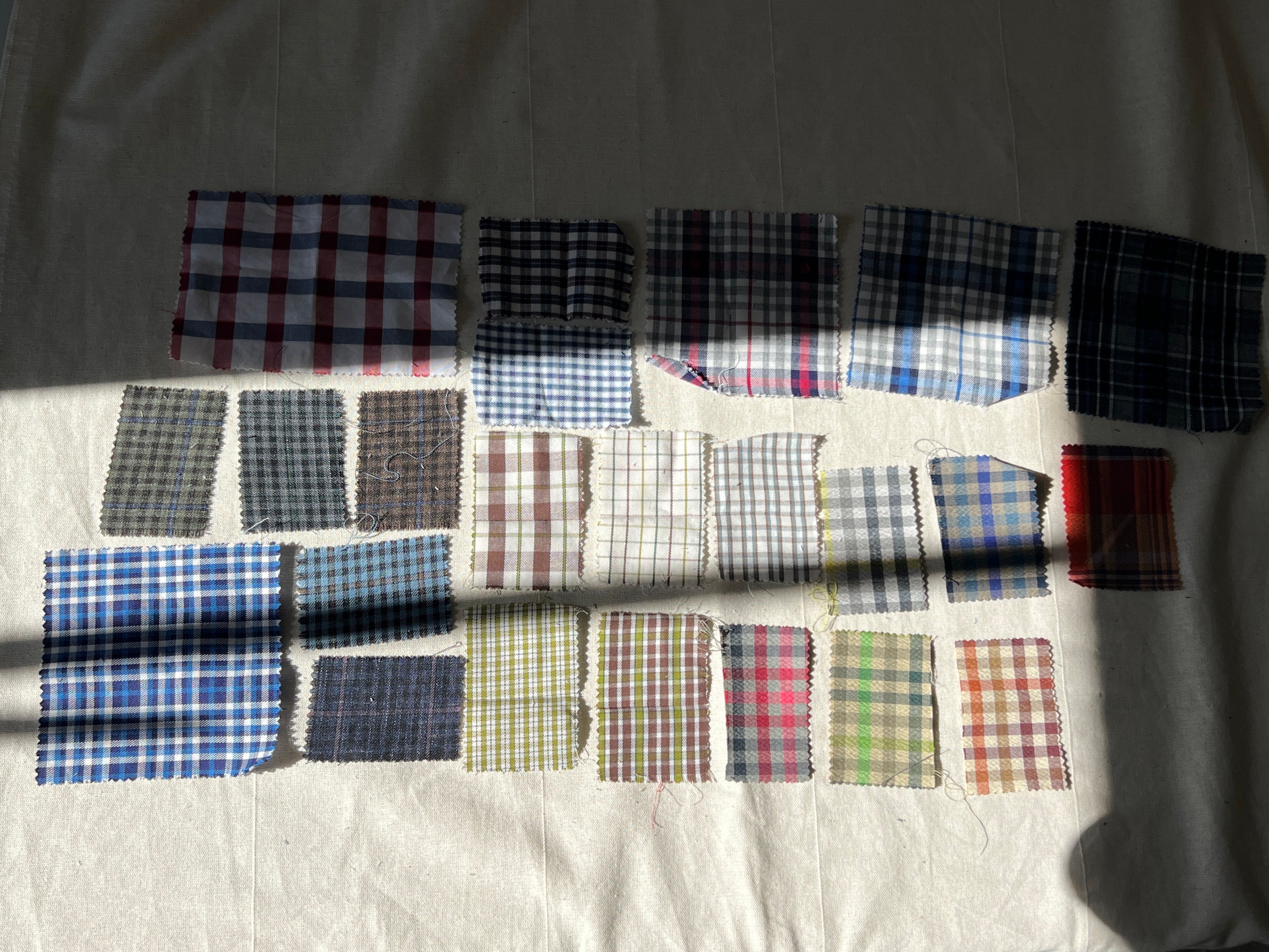 23 Piece Play Patch Jar - Check & Plaid - Cotton & Linen Fabric Patchwork Pieces
