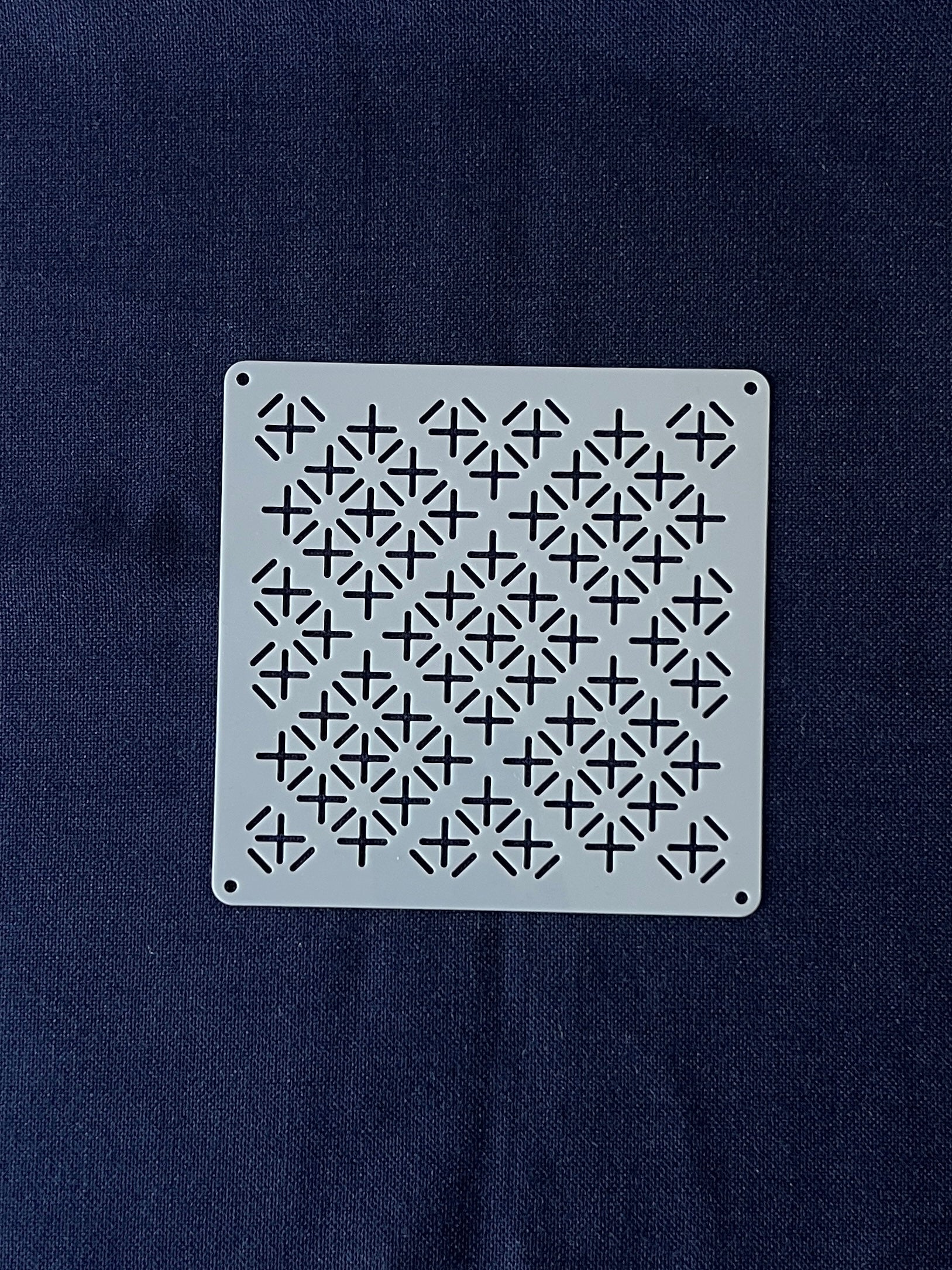 Sashiko Stitching Stencil - Cross Stitch (Jujizashi)