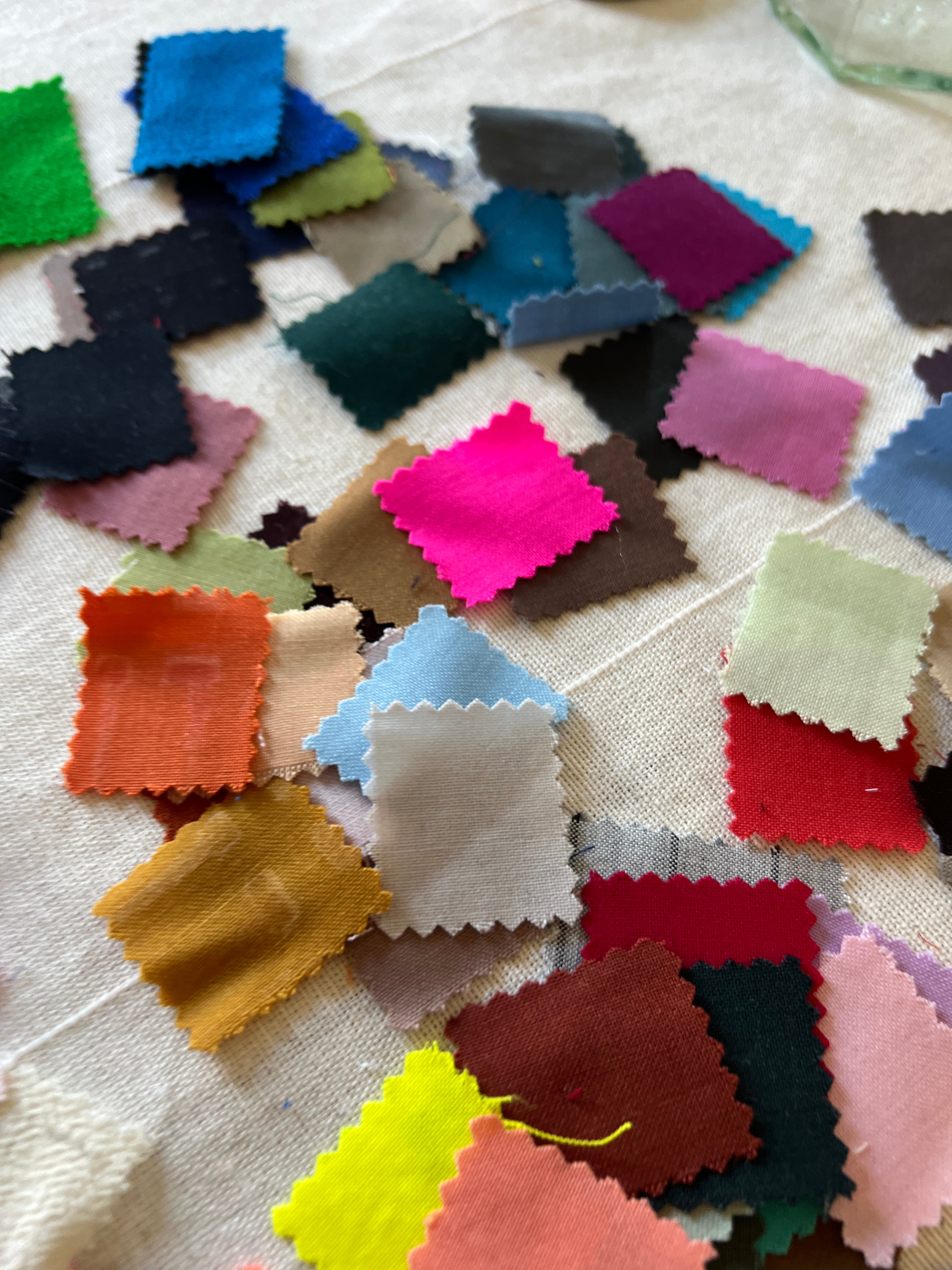 150 Tiny Pieces Play Patch Jar - 100% Wool Fabric Patchwork Pieces