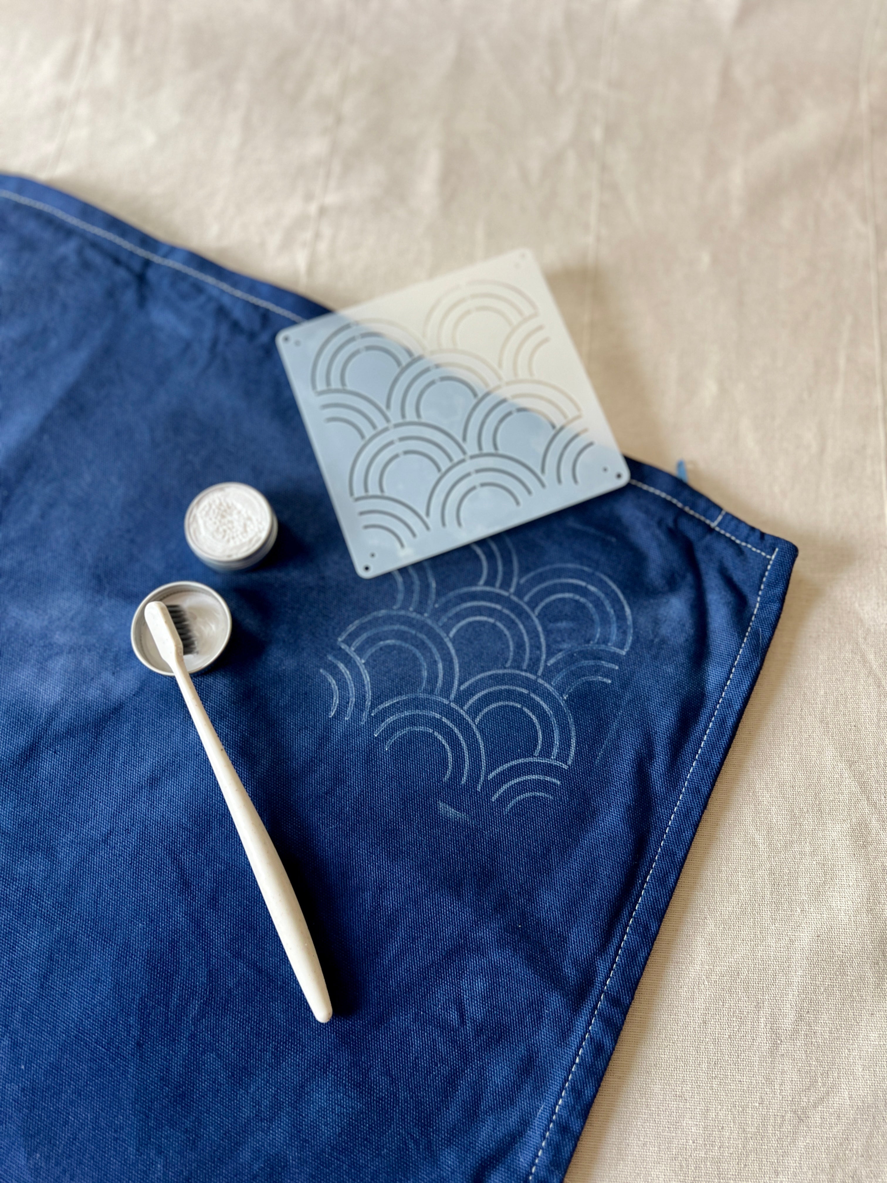 Sashiko Heat-Erasable Paste For Fabric 15g