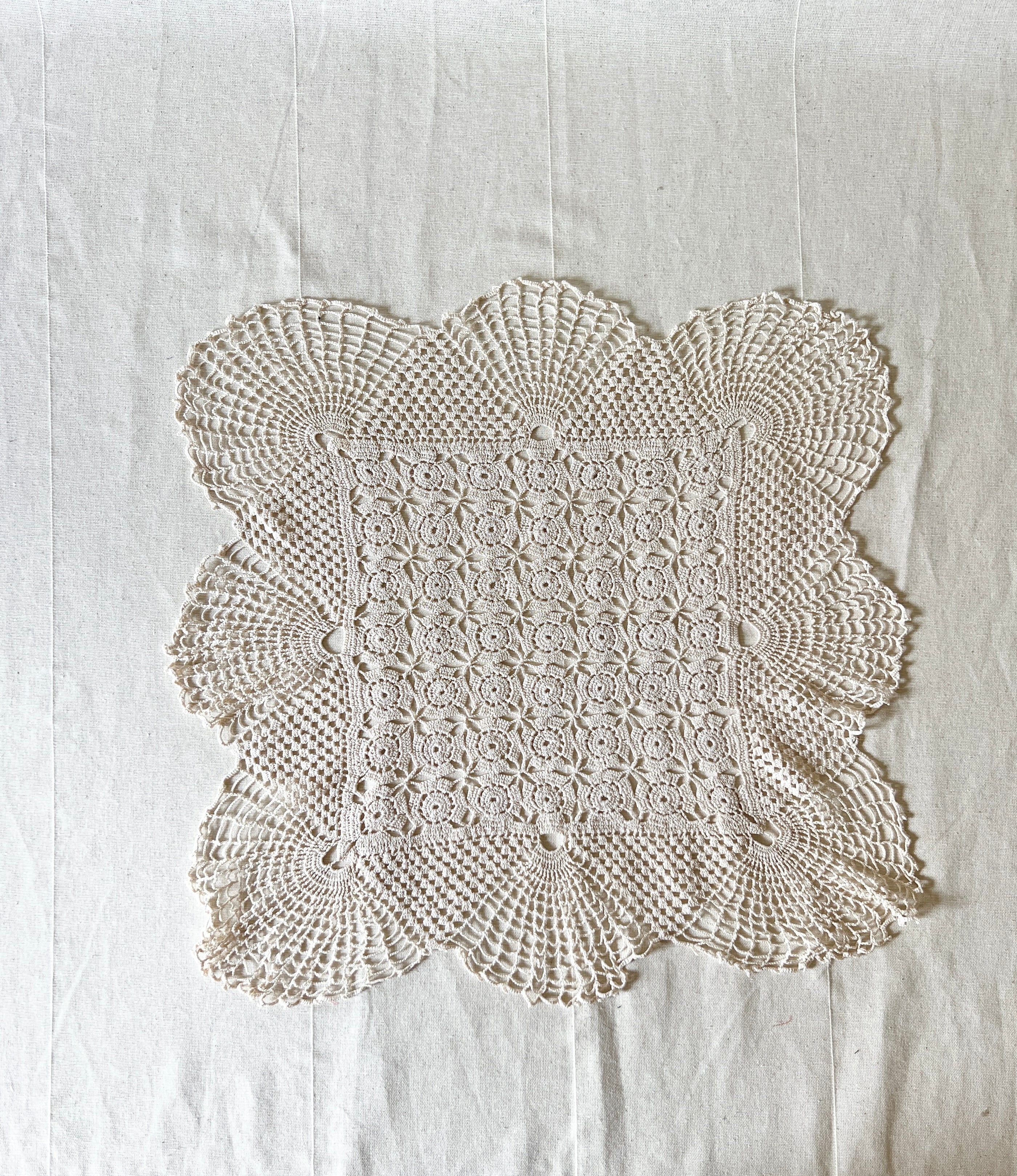 Vintage Handmade Crochet Bundle — Cotton Lace Doilies & Trims — 1970s/80s — 15 Pieces