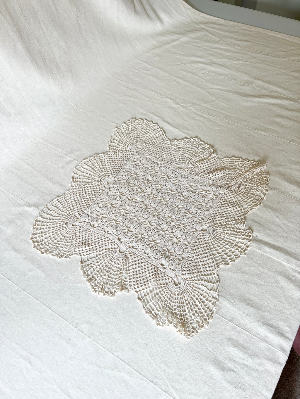 Vintage Handmade Crochet Bundle — Cotton Lace Doilies & Trims — 1970s/80s — 15 Pieces