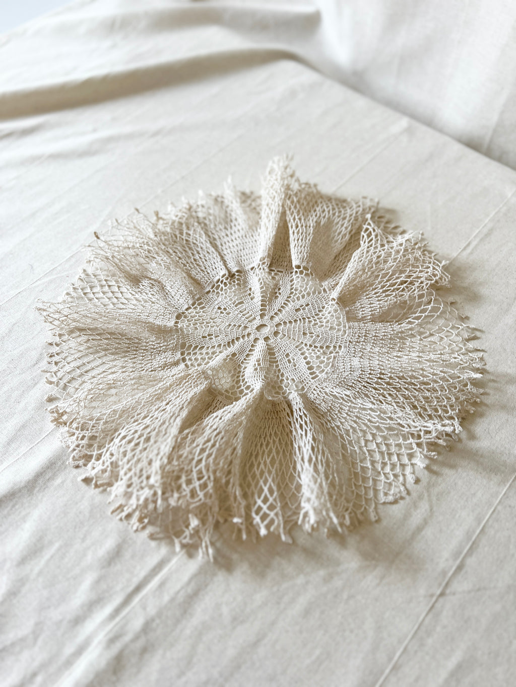 Vintage Handmade Crochet Bundle — Cotton Lace Doilies & Trims — 1970s/80s — 15 Pieces