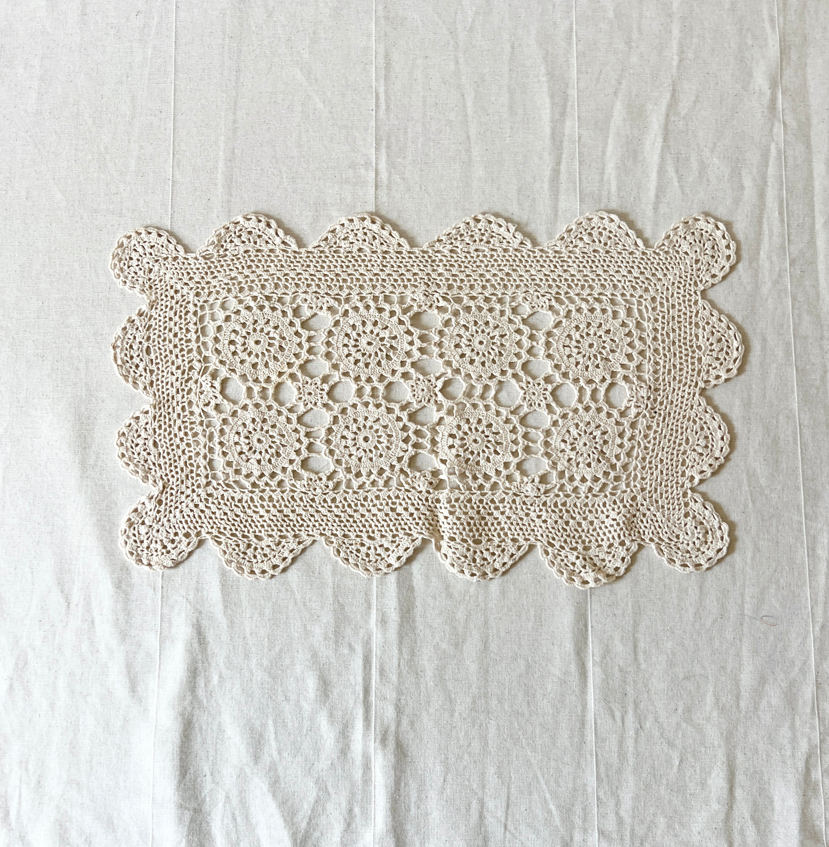 Vintage Handmade Crochet Bundle — Cotton Lace Doilies & Trims — 1970s/80s — 15 Pieces