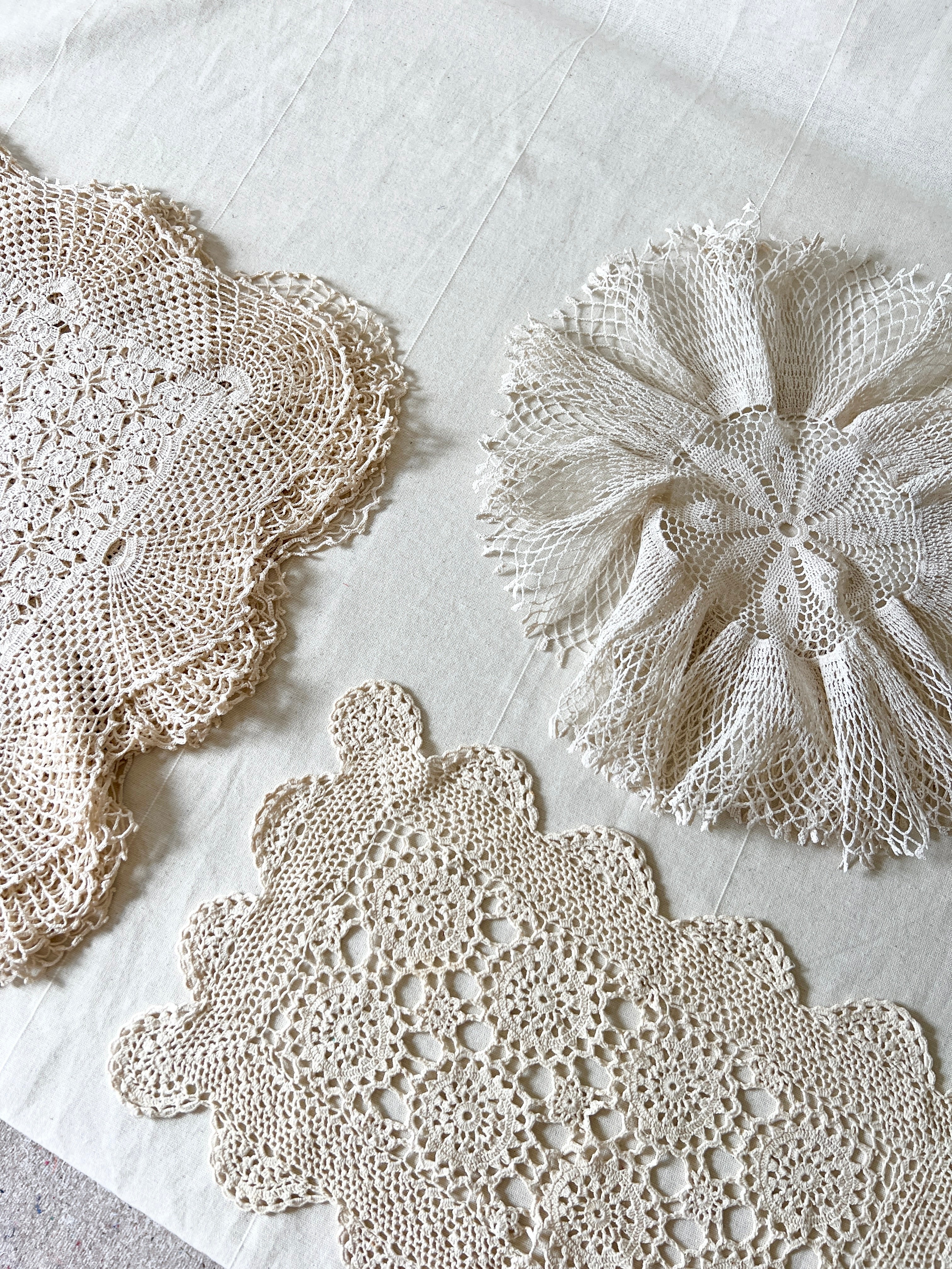 Vintage Handmade Crochet Bundle — Cotton Lace Doilies & Trims — 1970s/80s — 15 Pieces