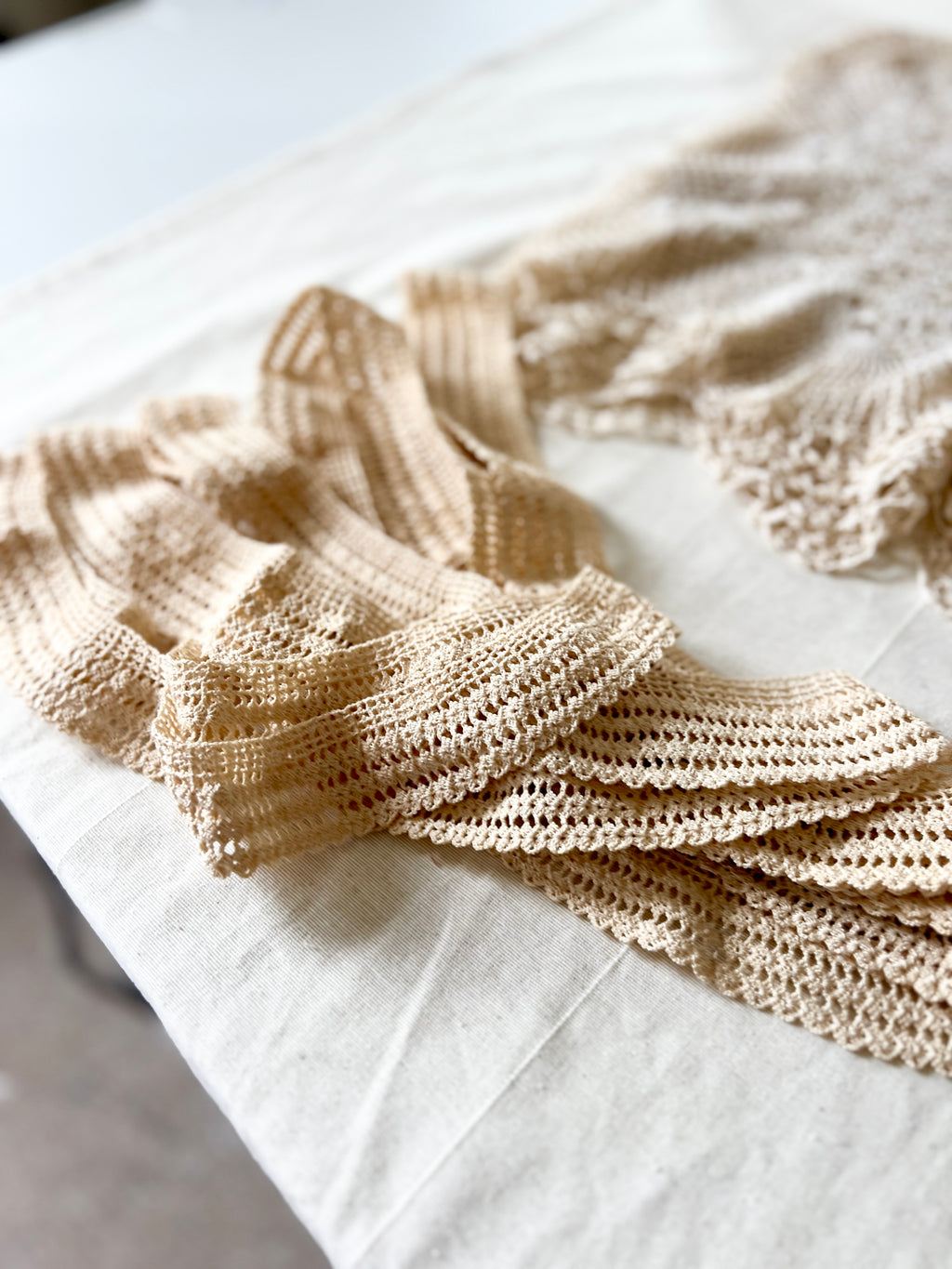 Vintage Handmade Crochet Bundle — Cotton Lace Doilies & Trims — 1970s/80s — 15 Pieces