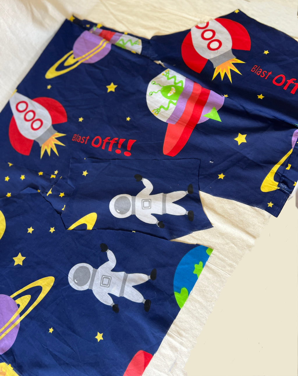 Space Admirer Bundle — Cotton & Polycotton Quilting & Craft Kit — Rockets, Planets & Stars
