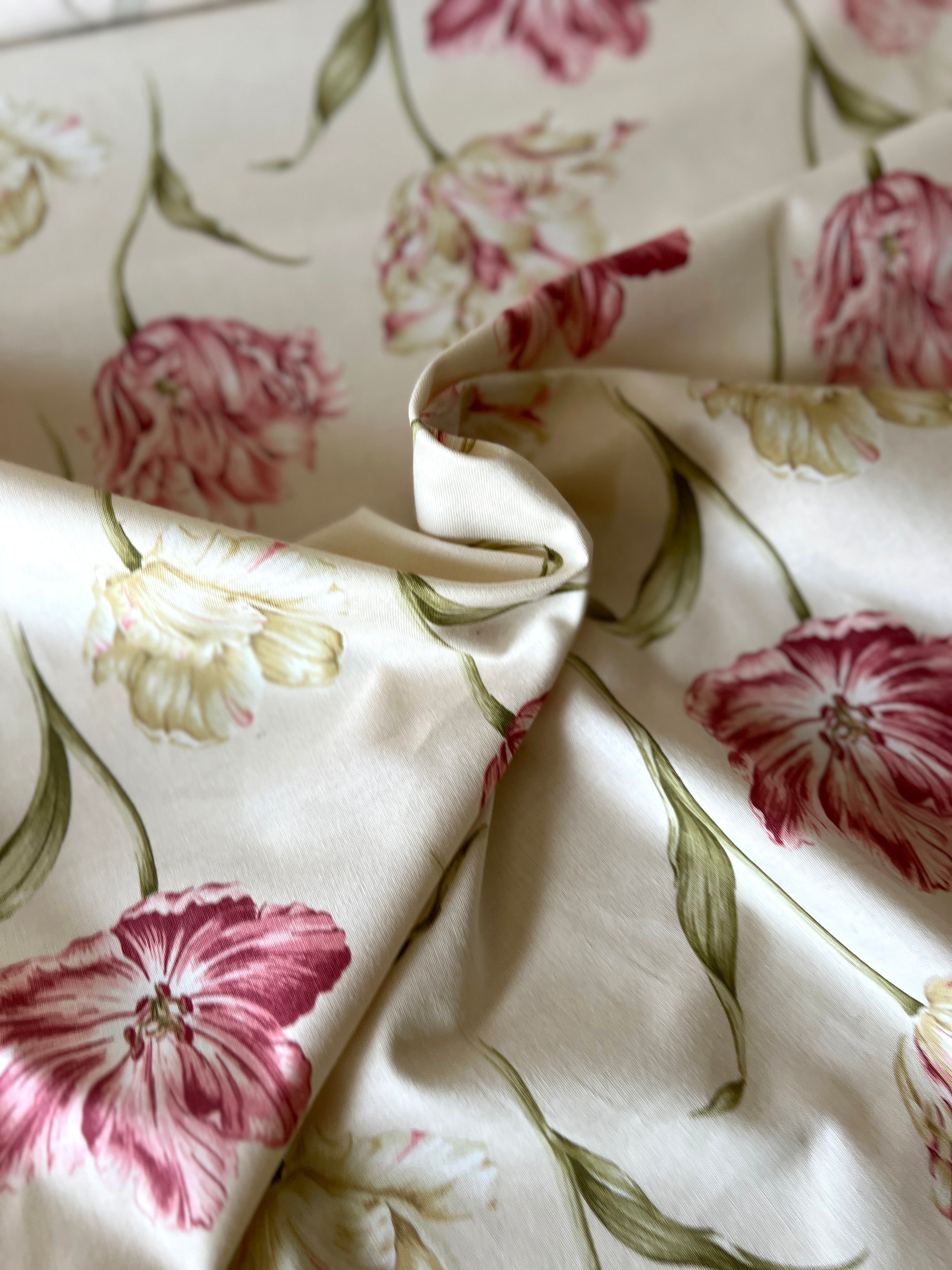 Sanderson “Bloom” Floral Cotton Fabric (2000) – 150cm End of Roll Remnant – Tulip Print
