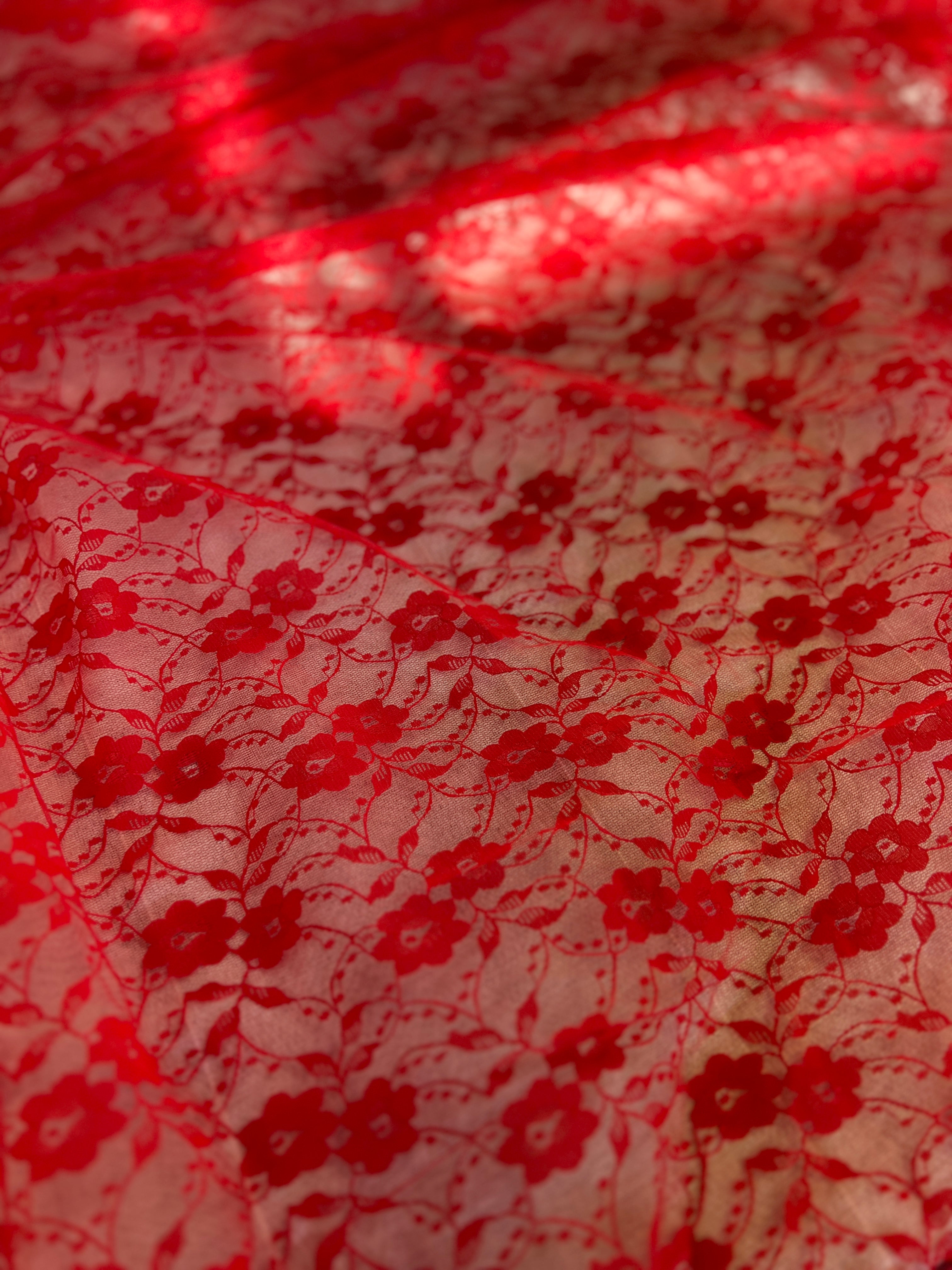 Red Chantilly Tulle Lace Fabric Bundle - Sheer Fabrics 3.5m Bundle
