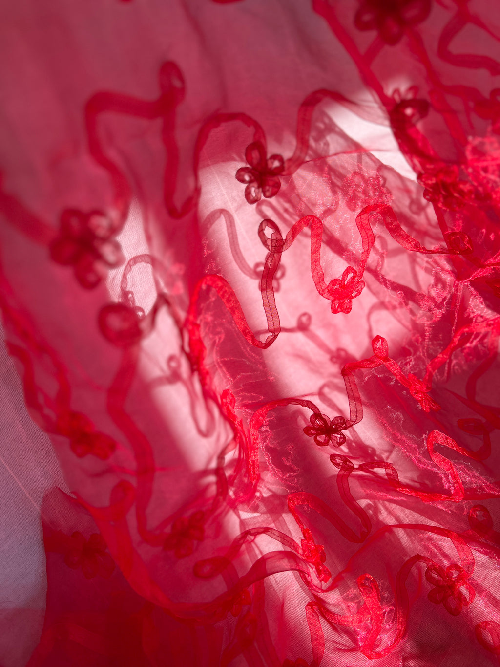 Red Chantilly Tulle Lace Fabric Bundle - Sheer Fabrics 3.5m Bundle
