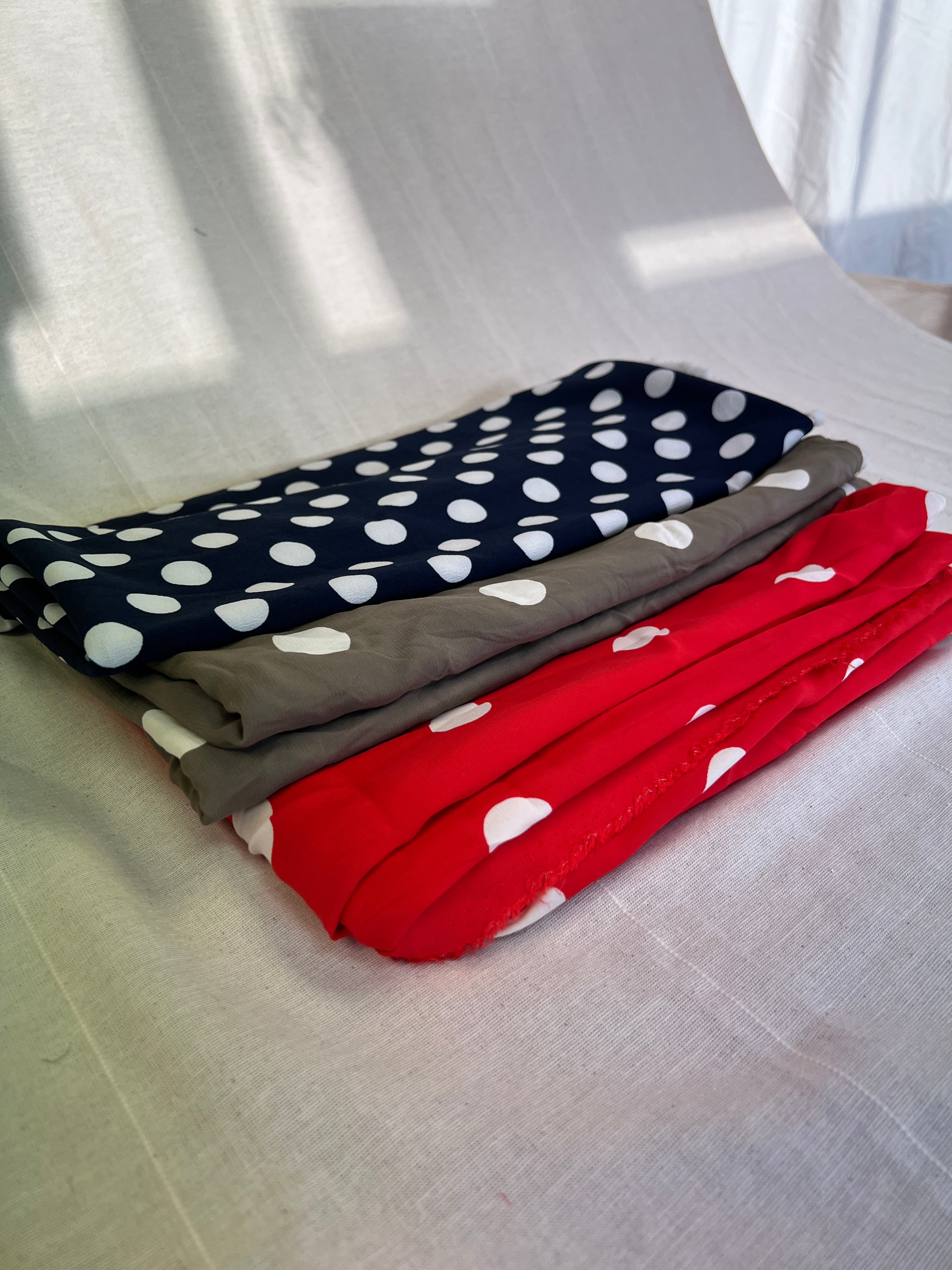 Large Dressmaking Bundle - Polka Dot Patterns - Viscose & Polyester - Almost 6 Metres