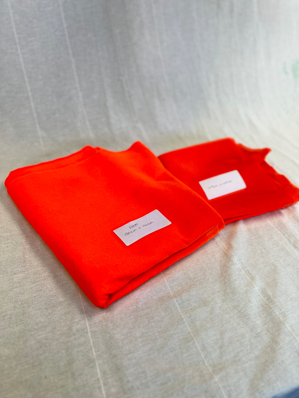 Neon Orange Felt Bundle - 130x112 cm, 165x48 cm