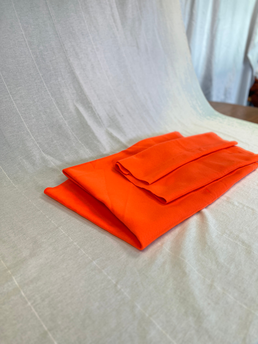 Neon Orange Felt Bundle - 130x112 cm, 165x48 cm